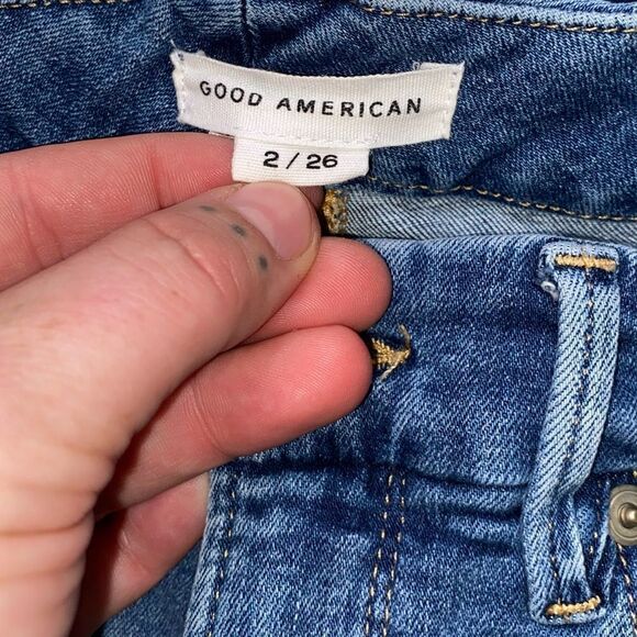 Good American Distressed Skinny Jeans Size 2/26 - Picture 3 of 3